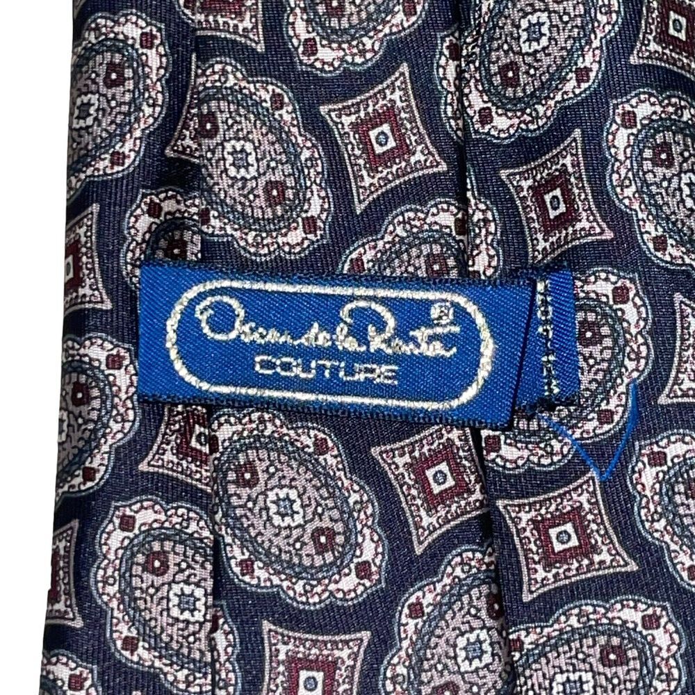 Vintage 80s OSCAR DE LA RENTA COUTURE Neck Tie Blue Print‎ Silk Preppy Classic